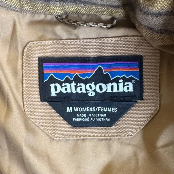 Patagonia Women’s Out Yonder Coat - Picture 3 of 6